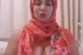 Chubby Arab Step Mother In Hijab 2