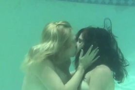 Charlee and Kelsie Underwater