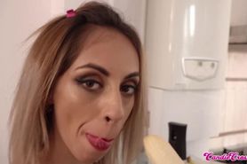 Candie Cross Logic: No Difference Between A Banana And A Dick, I Suck Both