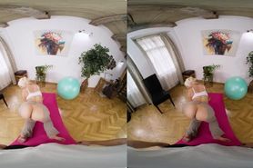 Yoga With Big Boobs Blonde In Vr