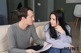 HUNT4K. Girl asks bf to read poems while she is carnal with buddy