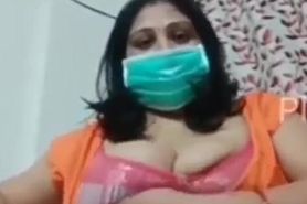 Hot Indian Bhabhi Does Nude Show