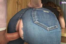 Fucked a beauty through a hole in jeans and cum in her tight pussy - Bellamurr