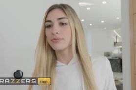 Brazzers - Angel Youngs Goes To Her Roommate'S Bedroom To Fuck Her Boyfriend Van Wylde While She Is Away