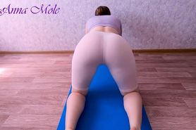 I did yoga for the ass and my pussy got very aroused, I had to cum right on the yoga mat Anna Mole