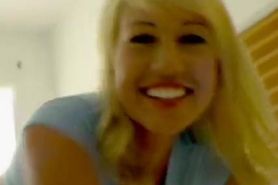 Voracious blonde girlie tiffany price gets licked and teased