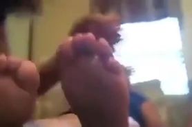 HelloviviFeet first video / licking her mom's feet