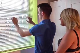 Busty mother pleasures a guy for fixing her shutters