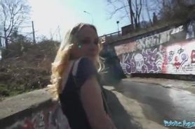 Public agent finds a phenomenal blonde and bangs her