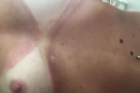 Pussy play & cumming while roommate is away