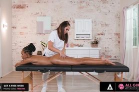 All Girl Massage - Sexy Ebony Girl Has The Best Wet Scissoring Experience