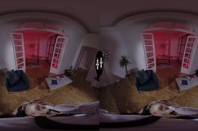 DARK ROOM VR - Real Estate Agent Gets Huge Tip For Her Work