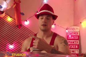 Santa'S Thick Cock Drills Naughty Elf - Nextdoorstudios