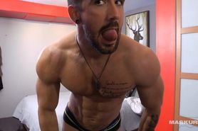 Straight French Canadian Muscle Hunk & His Webcam Solo