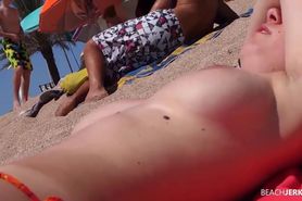 beach-melons large teen topless