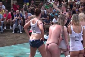 Nudes-A-Poppin' 2016 Wet T-Shirt Contest