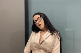The Secretary Jerks Off A Wet Pussy Under The Table Right In The Office