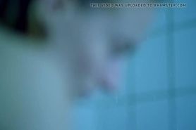 Sophie Turner - ''Survive'' s1e01