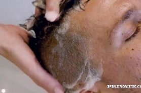 Private.com - Stylist Vinna Reed Fucks Client's Hair & Cock!