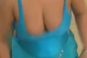 super fat amateur woman shows her natural tits