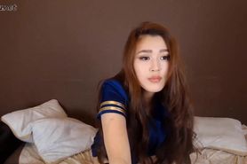 CHINESE GIRL BEAUTIFUL SHOWTIME ON LIVESTREAM
