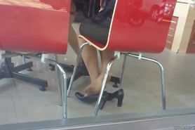 Candid Asian Nylon Shoeplay Feet Legs in Cafe