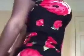 KENYAN GIRL WITH BUBBLY ASS