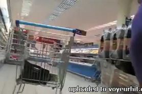 Stockings upskirt in supermarket