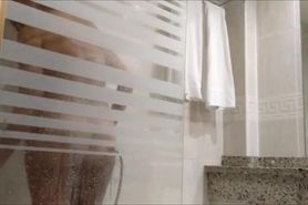 Hot masturbation in the shower in front of her lover