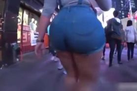 Juicy latin booty in tight jean shorts