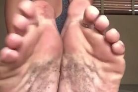 Drty feet