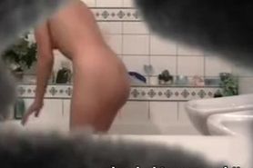 gf spied having shower in the bathtub - spycam