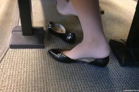 Candid US College Teen Shoeplay Feet Dangling in Nylons PT 1