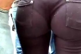 Street voyeur filmed a sexy bitch with nice butt