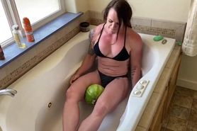 Monstress vs melon