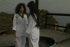 Karate Girls (1986)