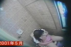Gal sets comfy on toilet and gets hidden masturbation orgasm