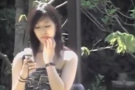Girl Got Top Sharked While Reading The News On Her Phone