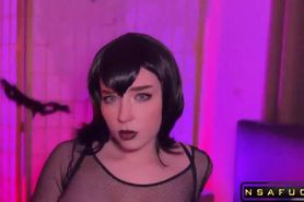 Stepsis Passionately Fucks And Gets Facial Cosplay On Hotel Transylvania