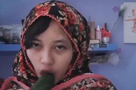 Hijab Cucumber