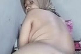 Bokep Indo Jilbab Binal Nungging Omek