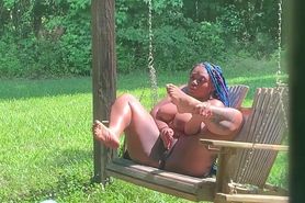 thicc slut bodied whore squirting across her backyard