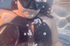 Zombie First Breaths Underwater - Aqualungs - Underwater Erotica