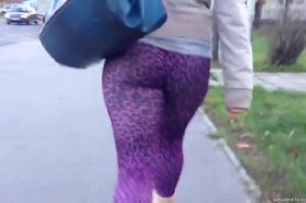 teen 18+ in leggings