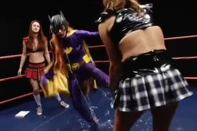 Cali-Batgirl Beatdown