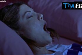 Kathleen Robertson Sexy Scene  in Scary Movie 2