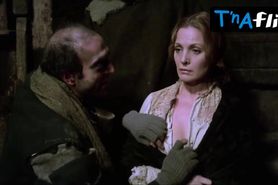 Carmen Sevilla Breasts Scene  in Beatriz