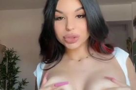 Luccyskrr masturbation