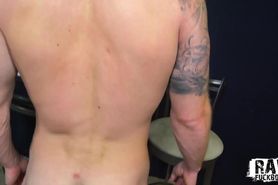 RawFuckBoys Tattooed muscle jock sucked by blindfolded bottom