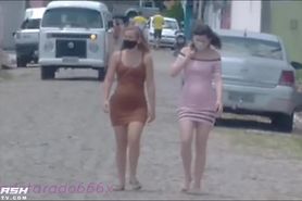 2 little pink dress Brazilian streets